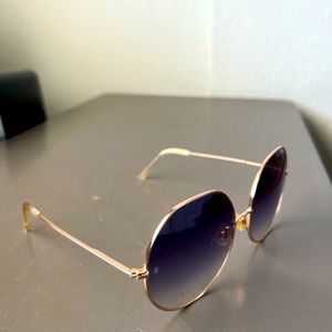 D’BLANC Sonic Bloom Women Sunglasses 
Color- Palladium / Gradient